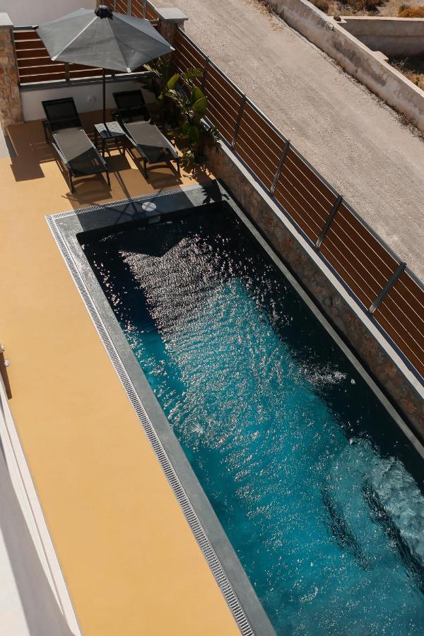 The Z Private Villa, Santorini Μονόλιθος Εξωτερικό φωτογραφία
